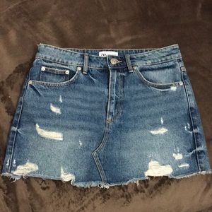 Zara denim mini skirt